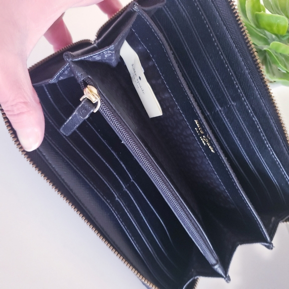 Kate Spade Wilson Road Neda Black Nylon Zip Around Wallet - Picture 7 of 10